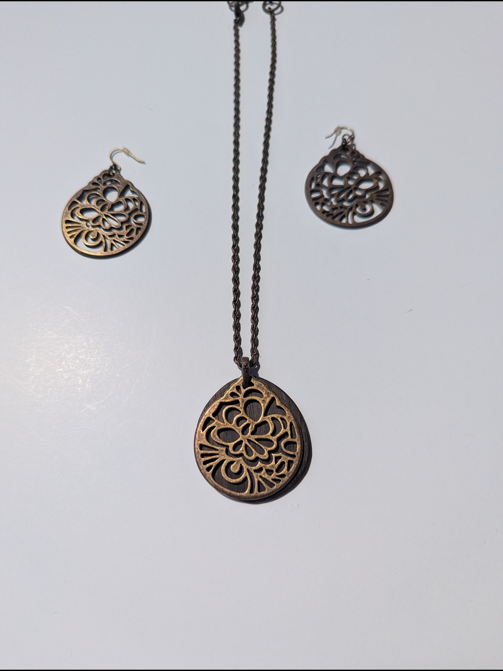 Bronze Floral Cutout Pendant Necklace and Earrings - Women's Jewelry